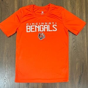 NFL Cincinnati Bengals Bright Orange Tee Dri-fit material Youth Large